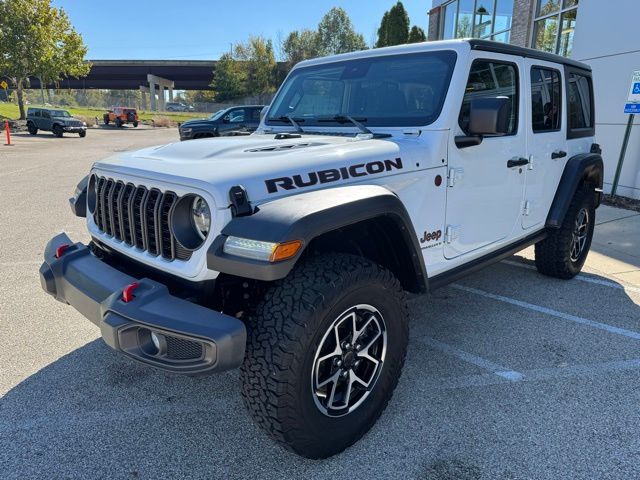 2024 Jeep Wrangler 4-Door Rubicon's photo