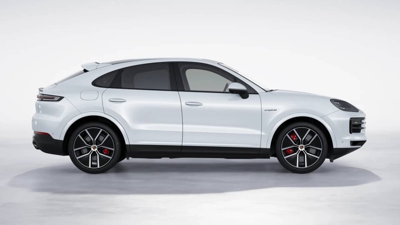 2026 Porsche Cayenne S E-Hybrid Coupe photo 6