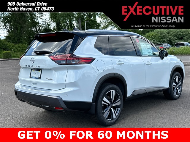 2025 Nissan Rogue SL photo 2