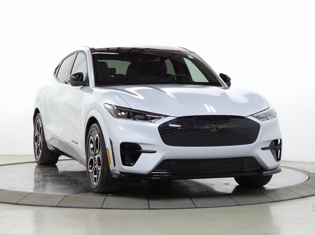 2023 Ford Mustang-Mach-e GT's photo