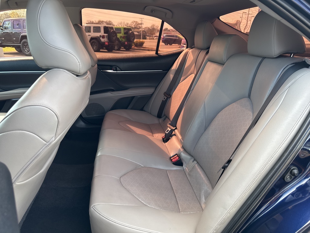 2021 Toyota Camry XSE photo 17