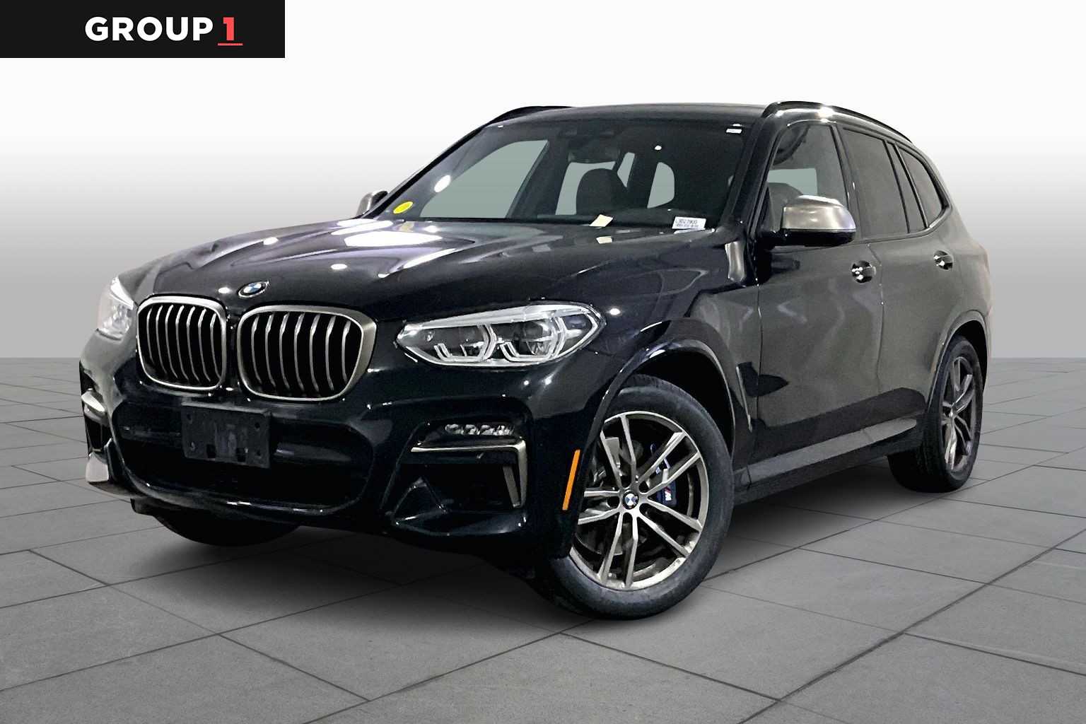 2020 BMW X3 40i's photo