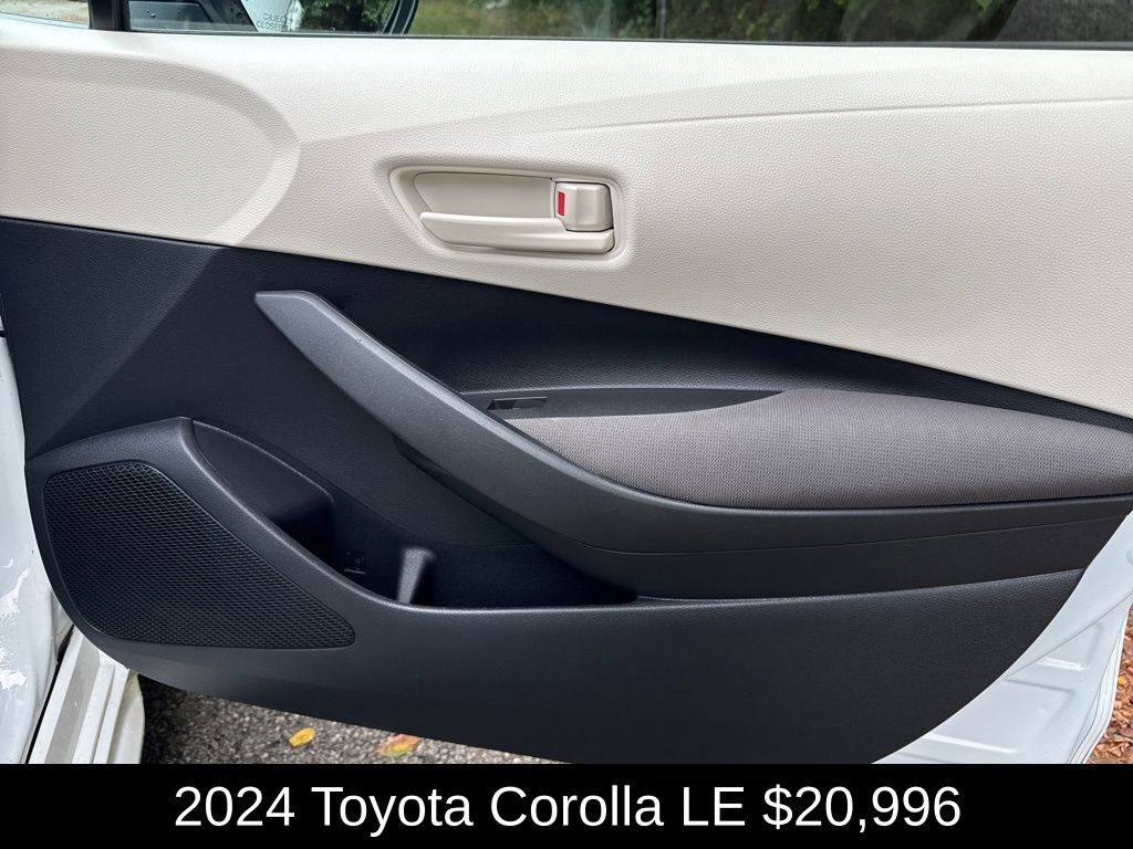 2024 Toyota Corolla LE photo 16
