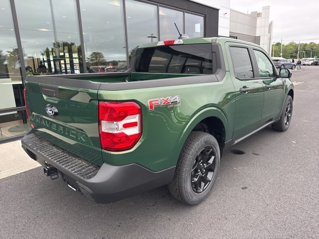 2025 Ford Maverick XLT photo 3