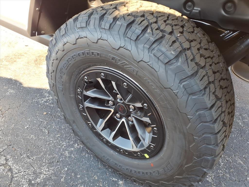 2025 Jeep Wrangler Rubicon X photo 5
