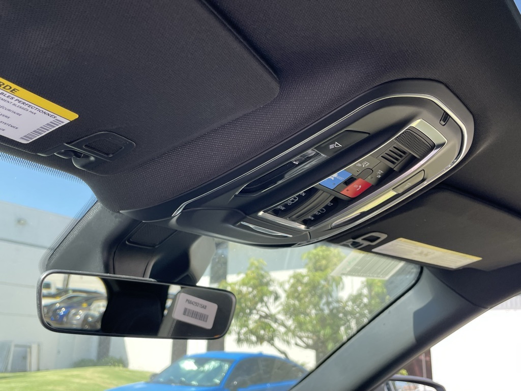 2025 Jeep Grand Cherokee Laredo X photo 30