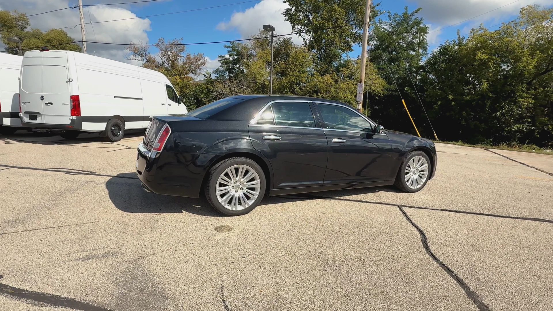 2014 Chrysler 300 photo 34