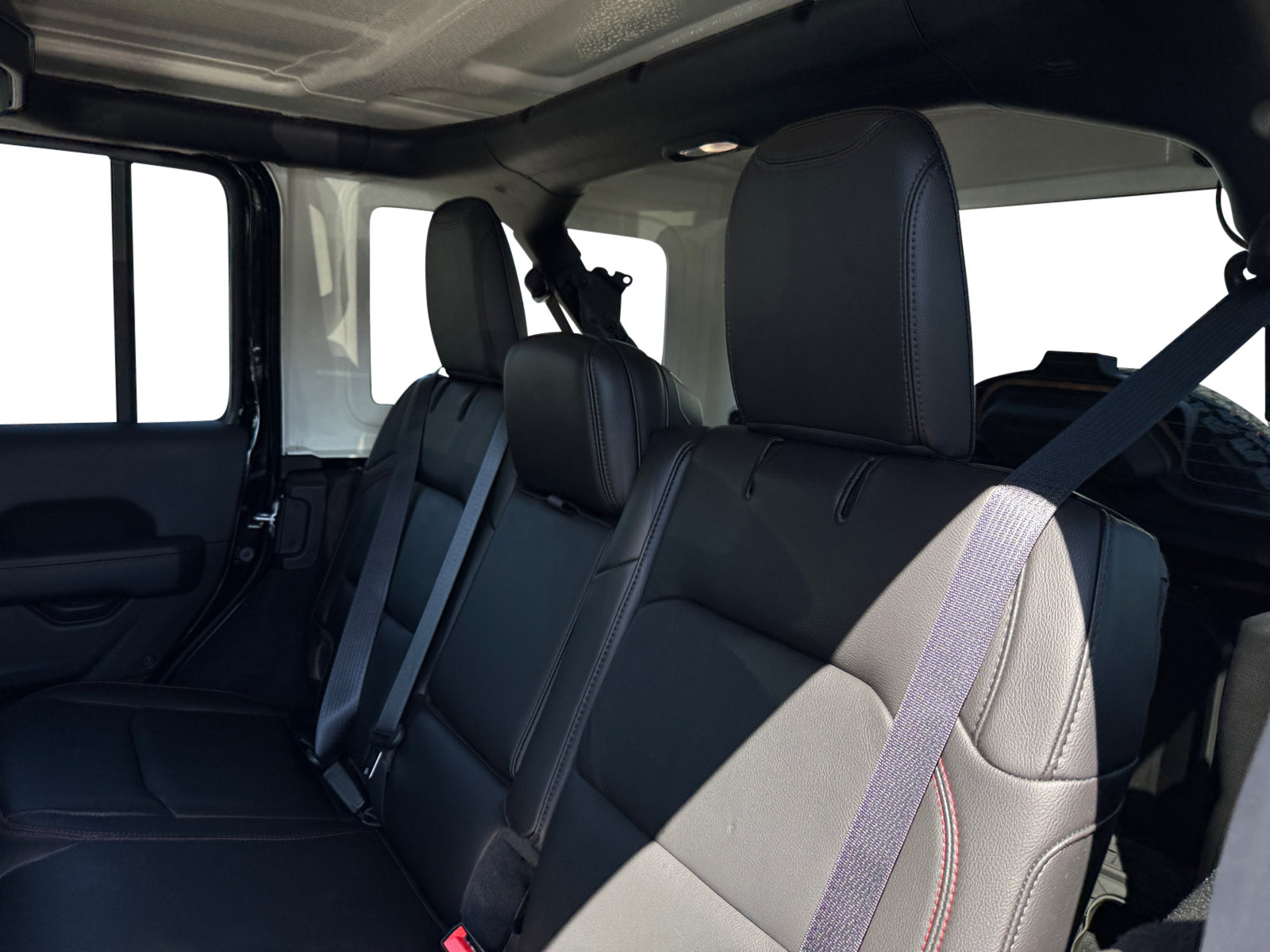 2022 Jeep Wrangler Unlimited Rubicon photo 15