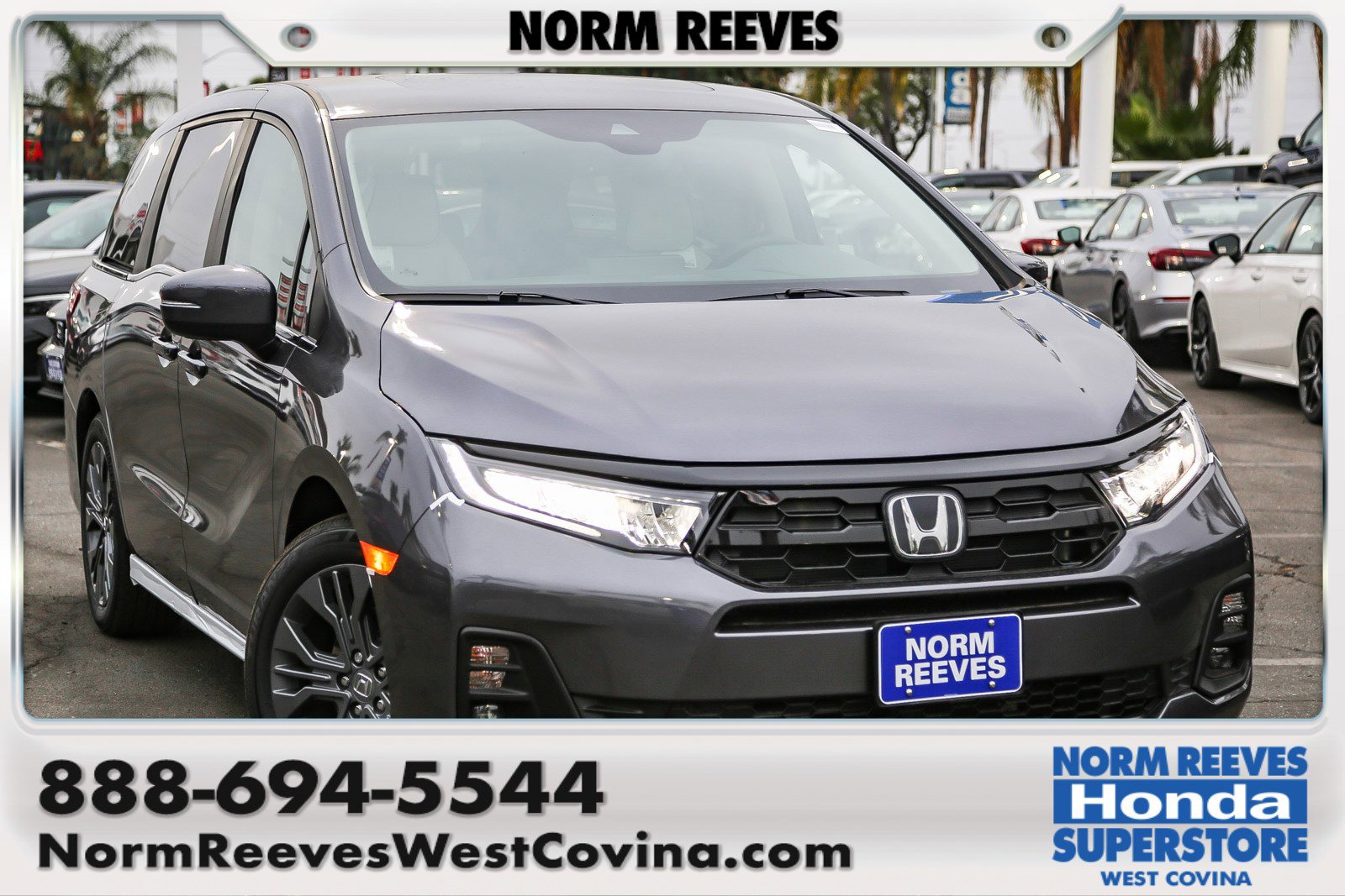 2026 Honda Odyssey Touring's photo