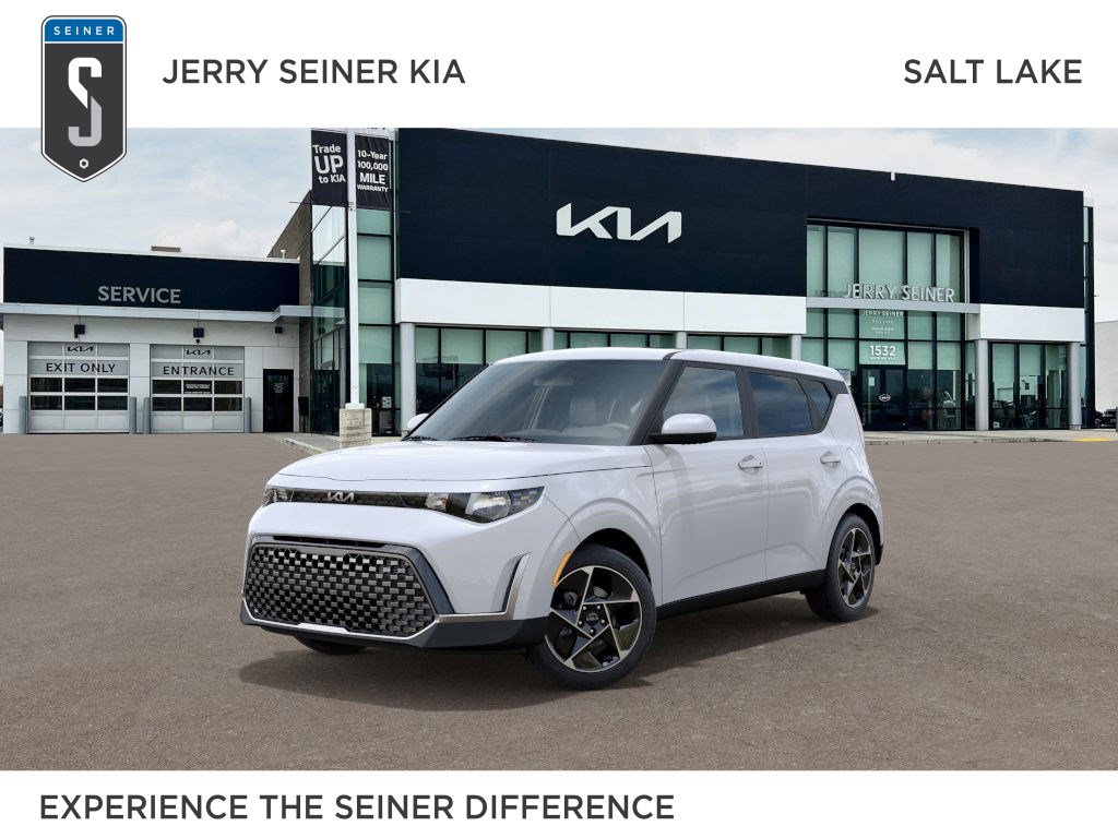 2025 Kia Soul EX's photo