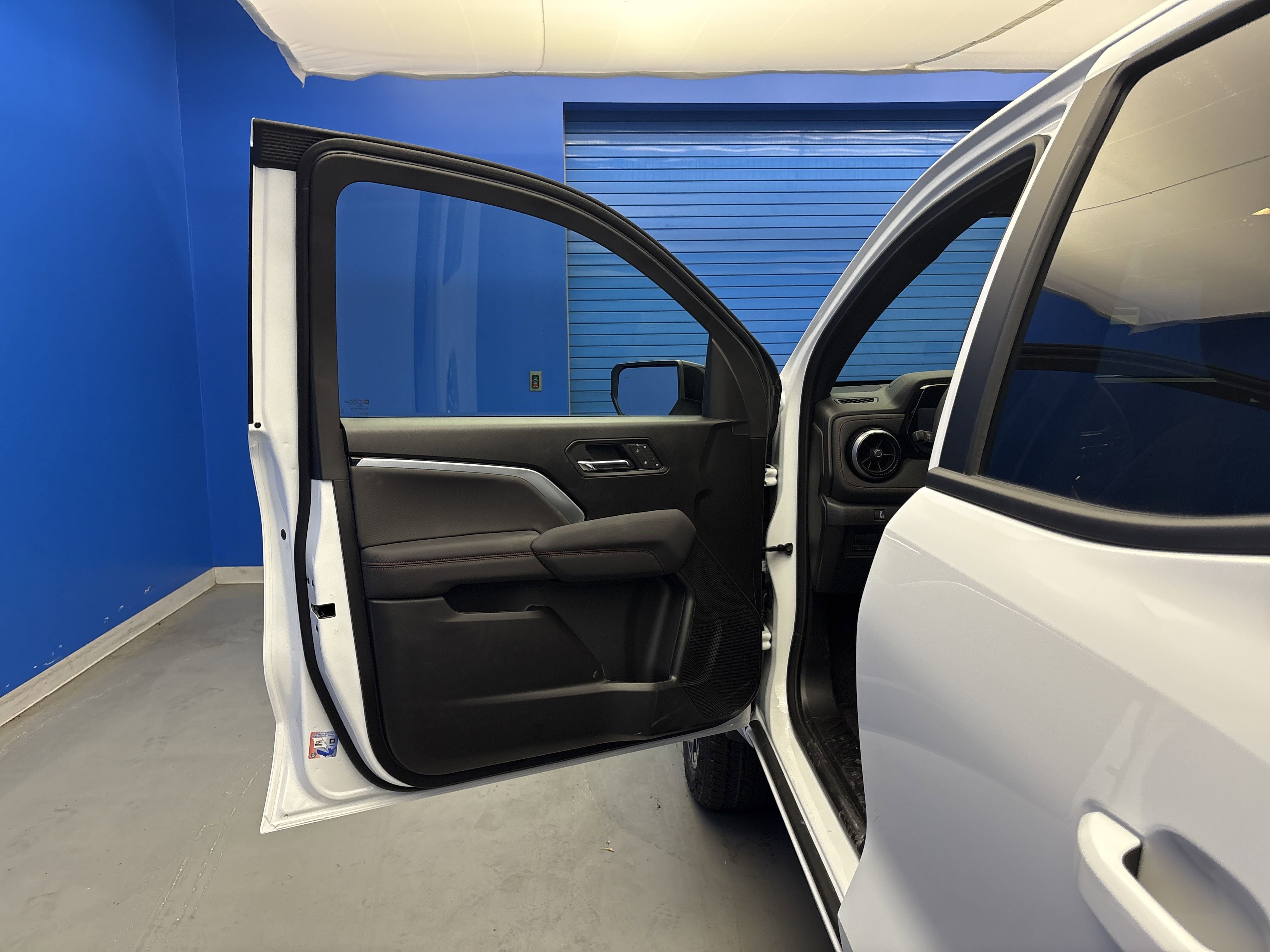 2026 Chevrolet Colorado Z71 photo 9