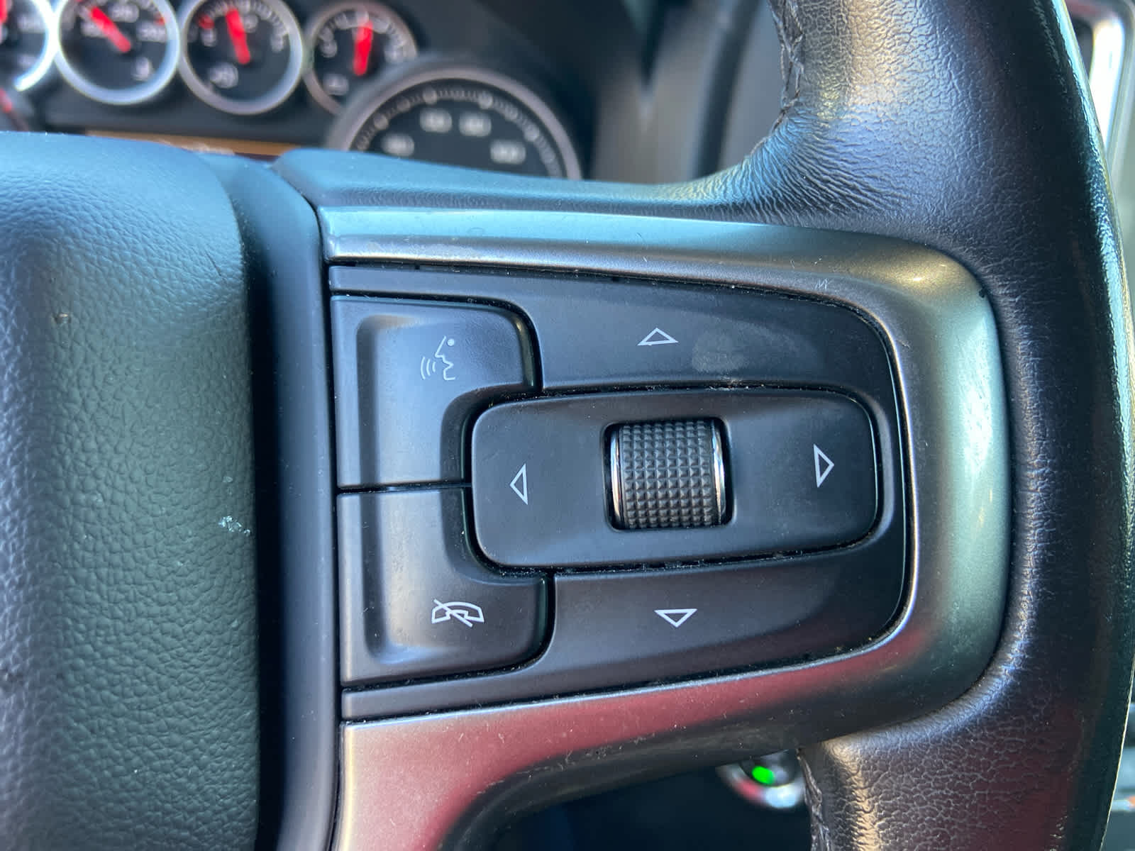 2021 Chevrolet Silverado 1500 LTZ photo 22
