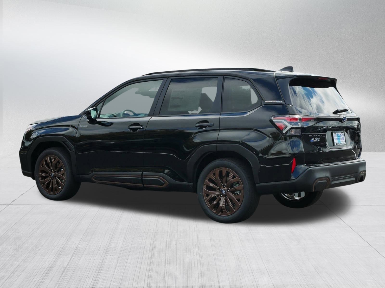2025 Subaru Forester Sport photo 3