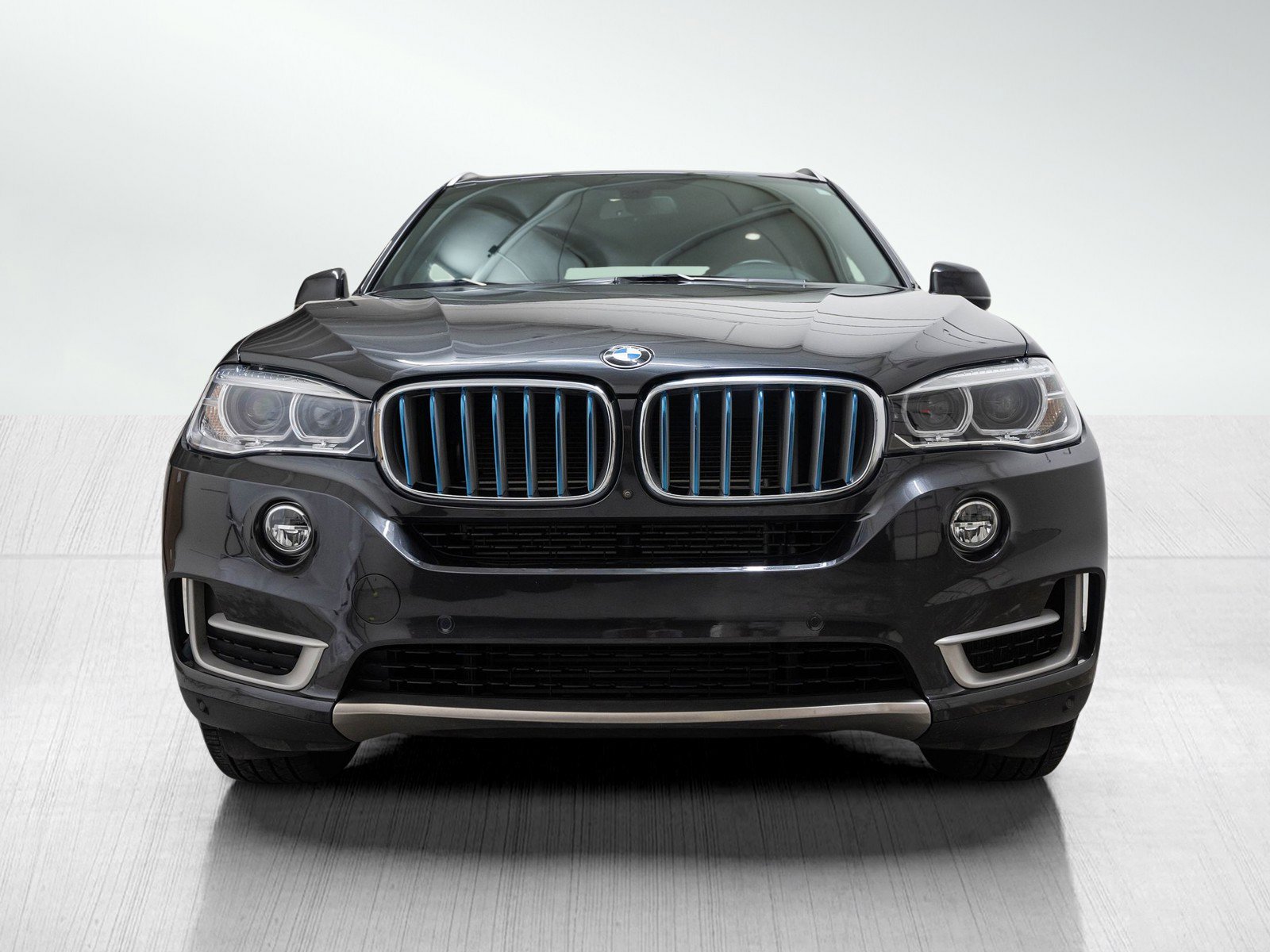 Used 2018 BMW X5 xDrive40e with VIN 5UXKT0C53J0W04083 for sale in Kansas City