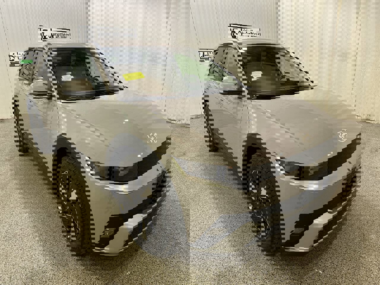 New 2025 Cyber Gray Hyundai SE image 1