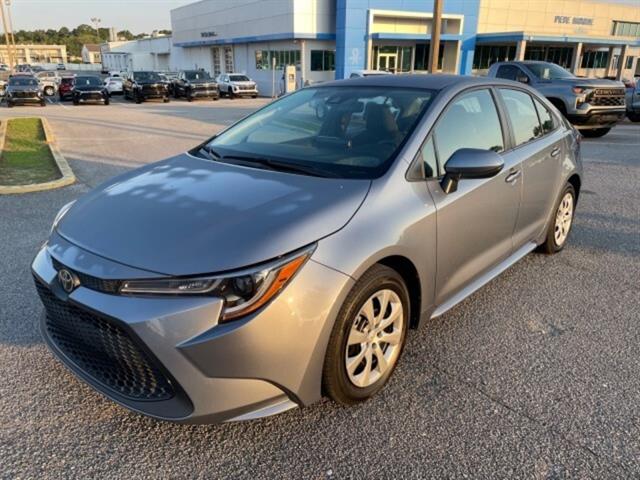 2022 Toyota Corolla LE photo 3