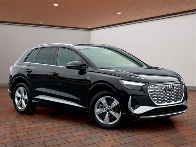 Used 2024 Audi Q4 e-tron Premium Plus with VIN WA1LUBFZ5RP044710 for sale in Raynham, MA