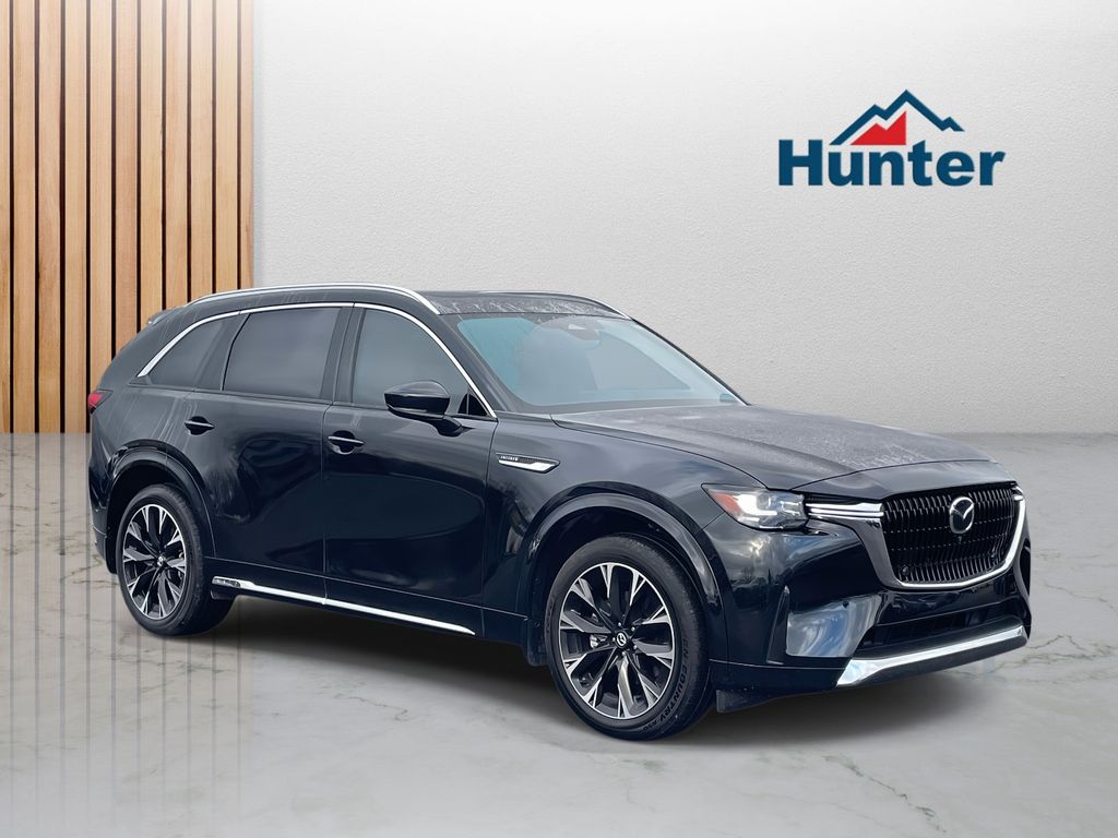 2025 Mazda CX-90 Premium Plus Package's photo