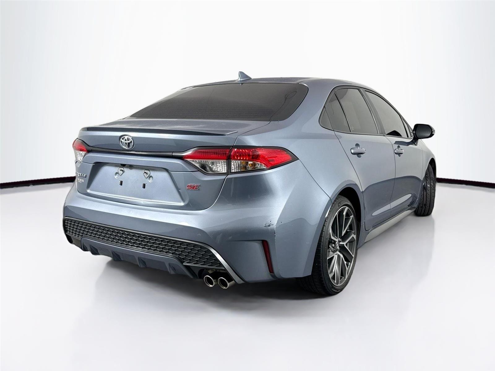 2022 Toyota Corolla SE photo 6