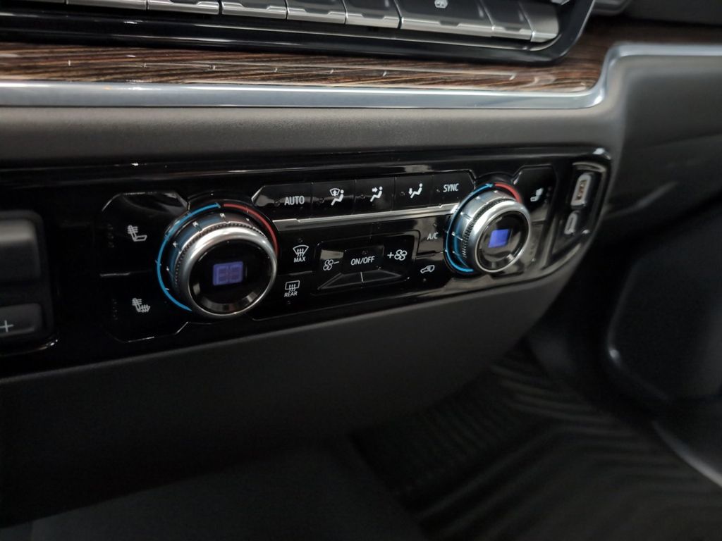 2024 Gmc Sierra 1500 Elevation photo 13