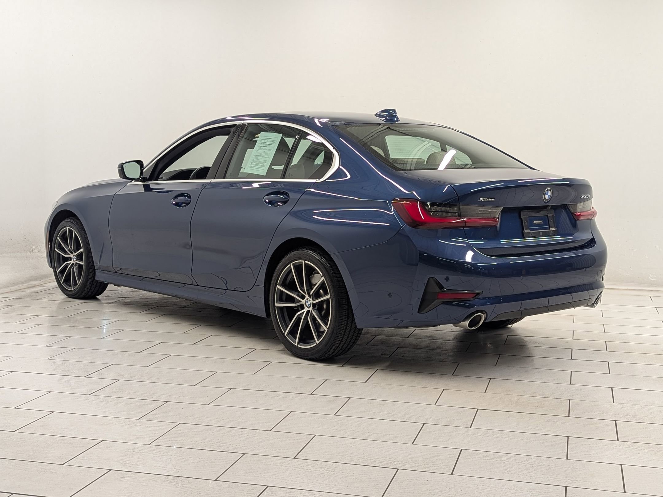 2022 Bmw 330i xDrive photo 2