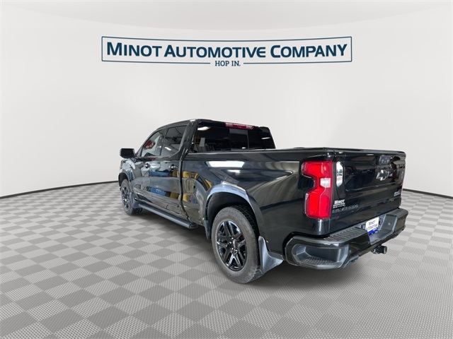 2024 Chevrolet Silverado 1500 High Country photo 3