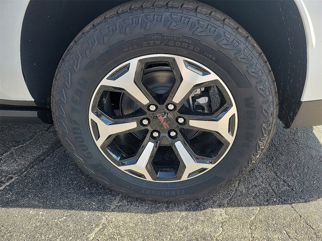 2026 Gmc Yukon XL AT4 photo 10