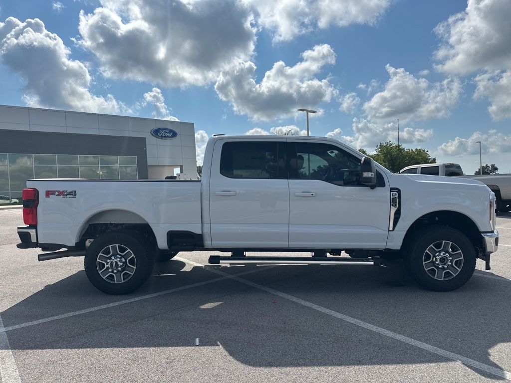 2026 Ford F-250 photo 8