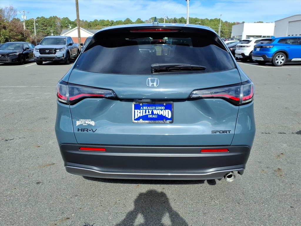 2026 Honda HR-V Sport photo 4