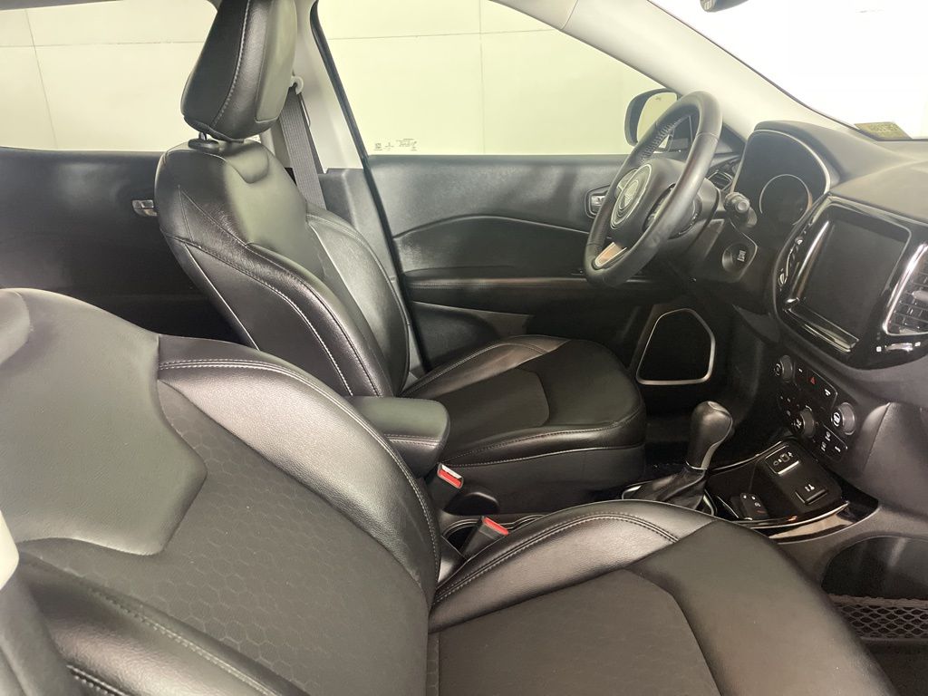 2019 Jeep Compass Altitude photo 13