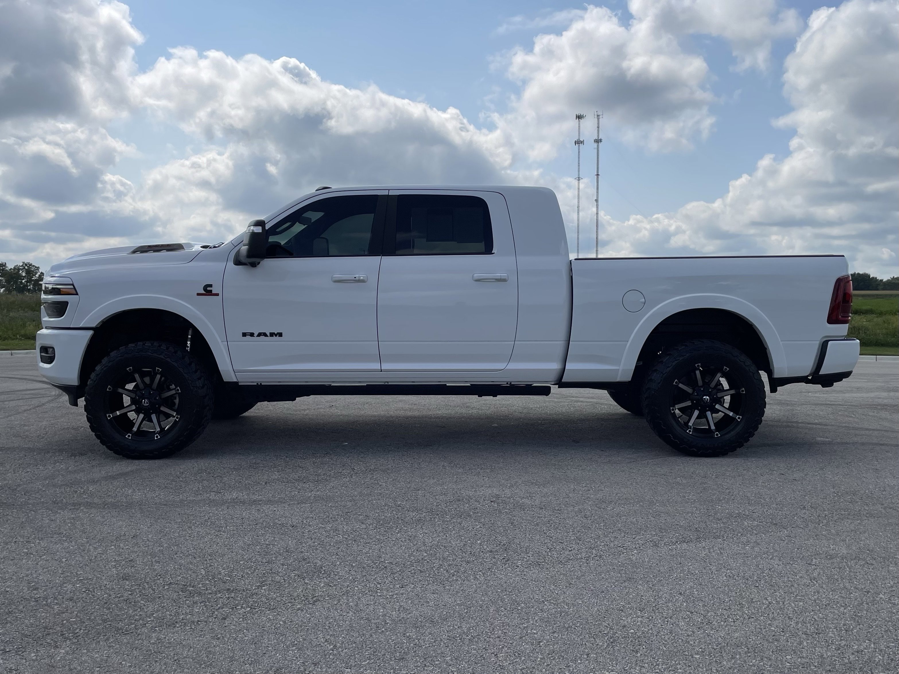 2025 Ram 3500 Limited photo 8