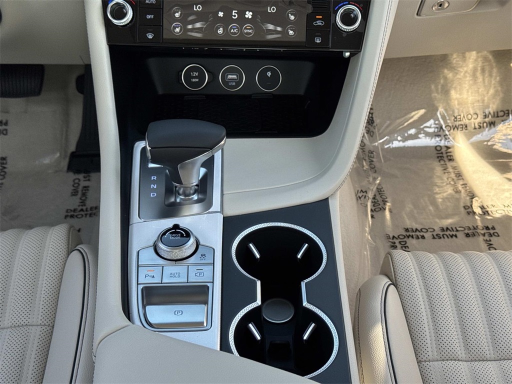 2026 Genesis G70 2.5T Prestige photo 4