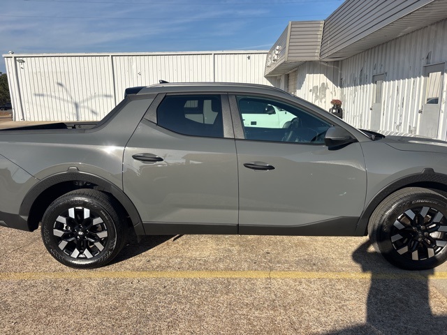 2025 Hyundai Santa Cruz SEL photo 2