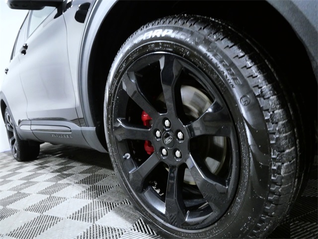 Used 2022 Ford Explorer ST with VIN 1FM5K8GC8NGA77854 for sale in Apple Valley, Minnesota