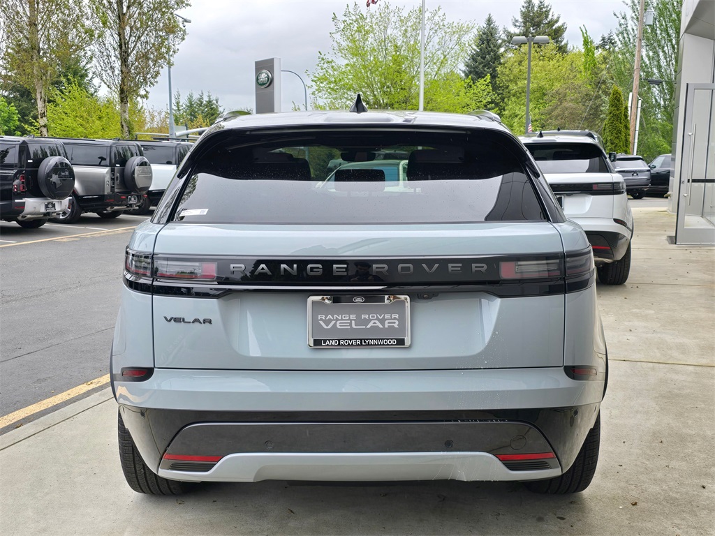 2026 Land Rover Range Rover Velar SE photo 4
