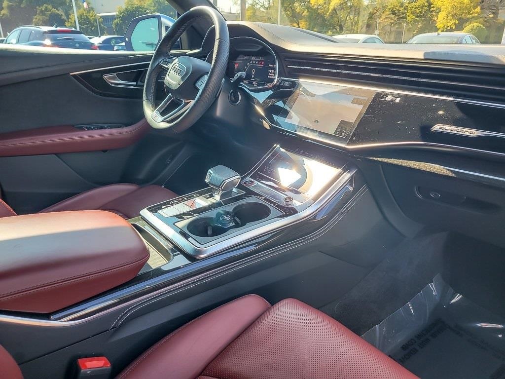 2021 Audi SQ8 Prestige photo 23
