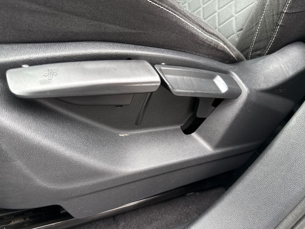 2021 Volkswagen Atlas S photo 4