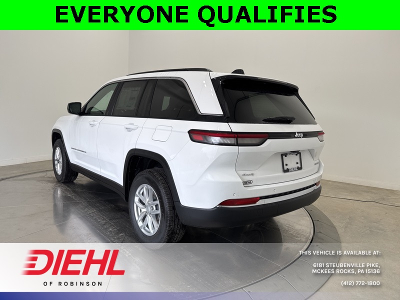 2025 Jeep Grand Cherokee Laredo X photo 2