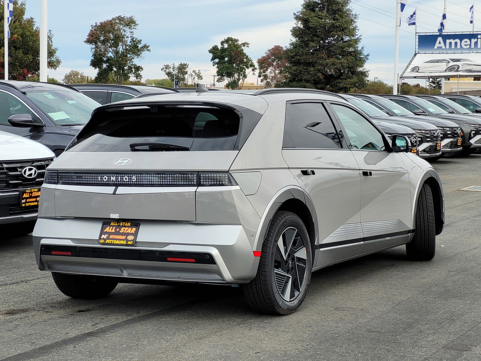 2026 Hyundai Ioniq 5 Limited photo 2