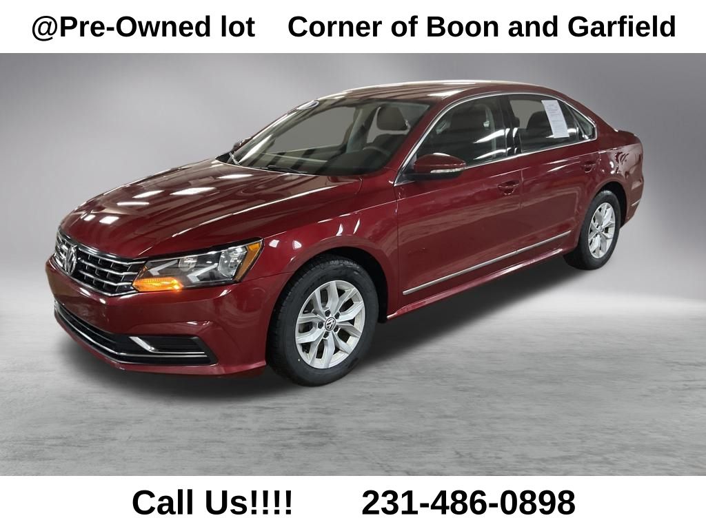 2016 Volkswagen Passat S's photo