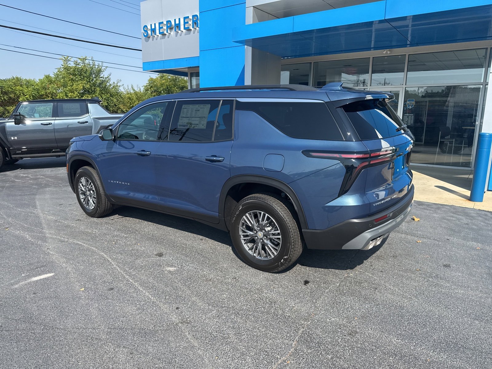 2026 Chevrolet Traverse photo 7
