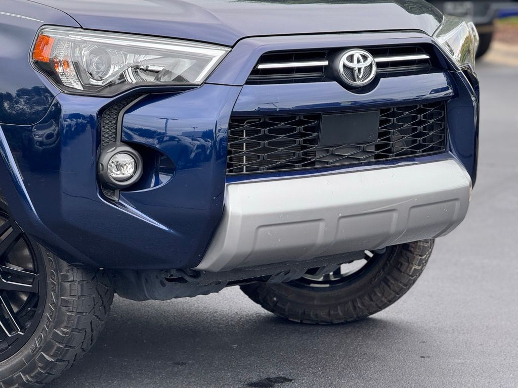 2023 Toyota 4Runner TRD Off-Road Premium photo 3
