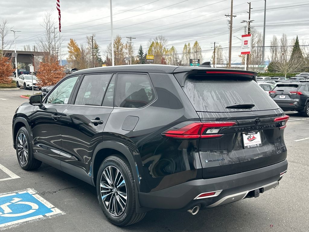2026 Toyota Grand Highlander Hybrid MAX Platinum AWD photo 4