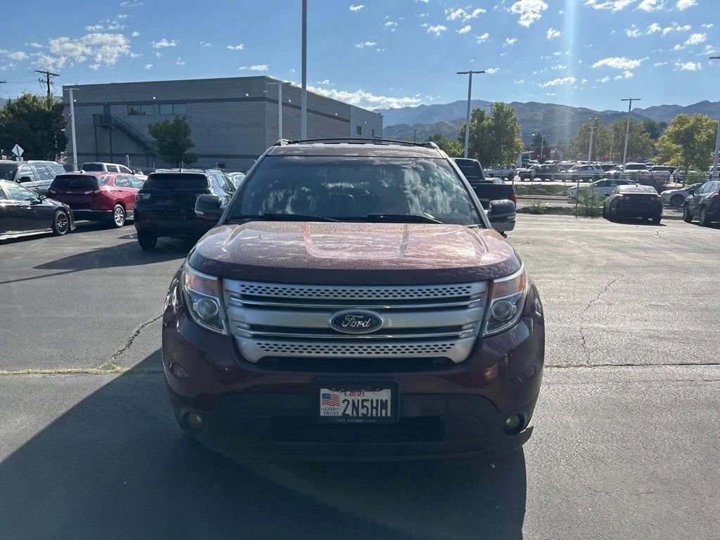 2015 Ford Explorer XLT photo 9
