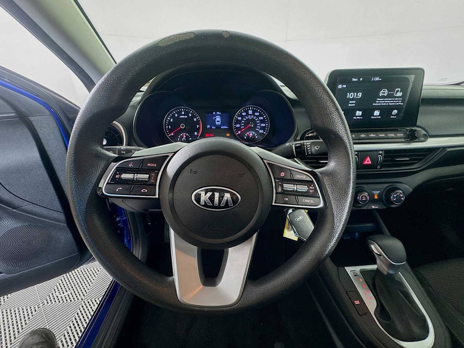 2020 Kia Forte LXS photo 9