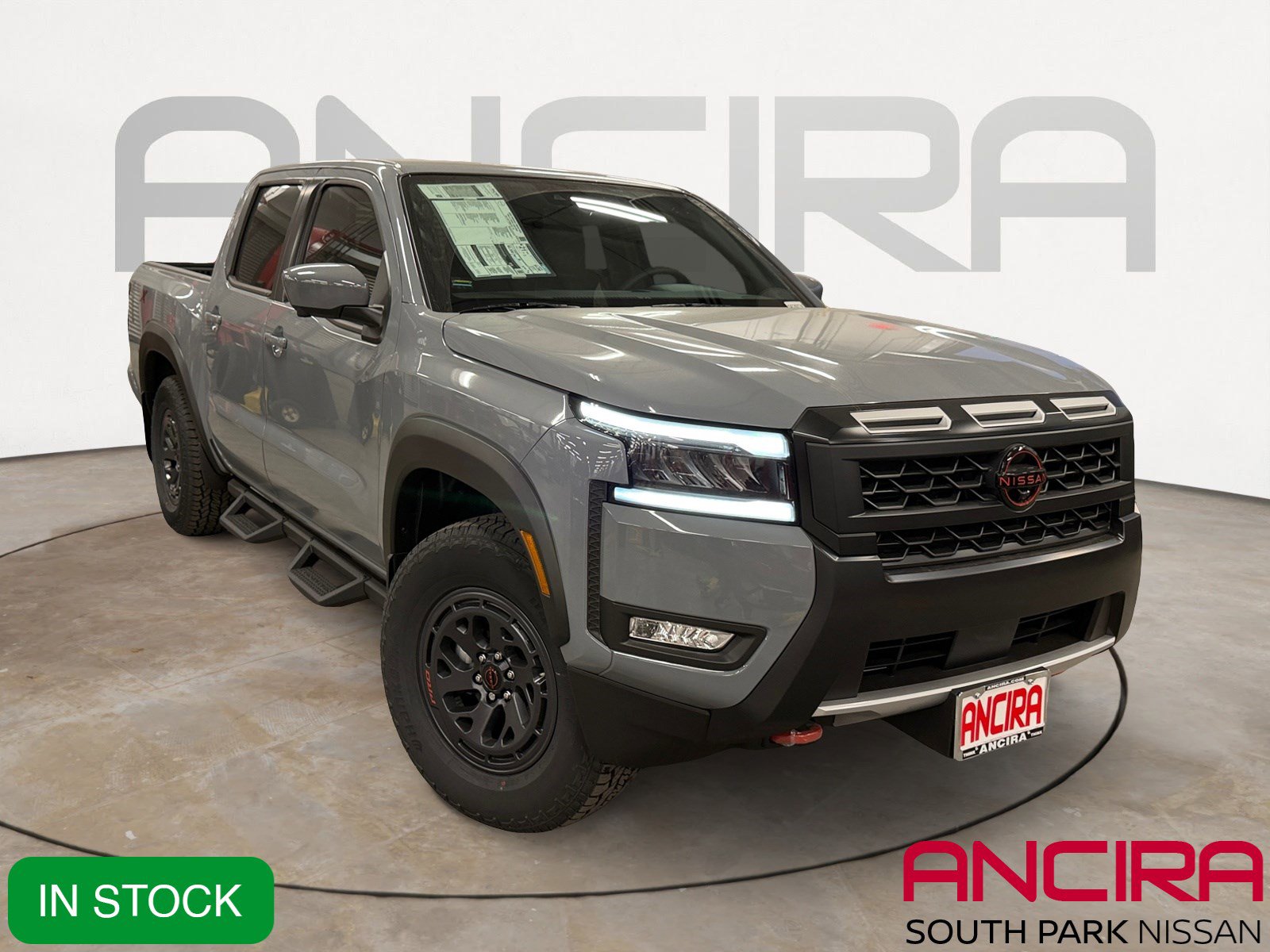 2026 Nissan Frontier PRO-X's photo