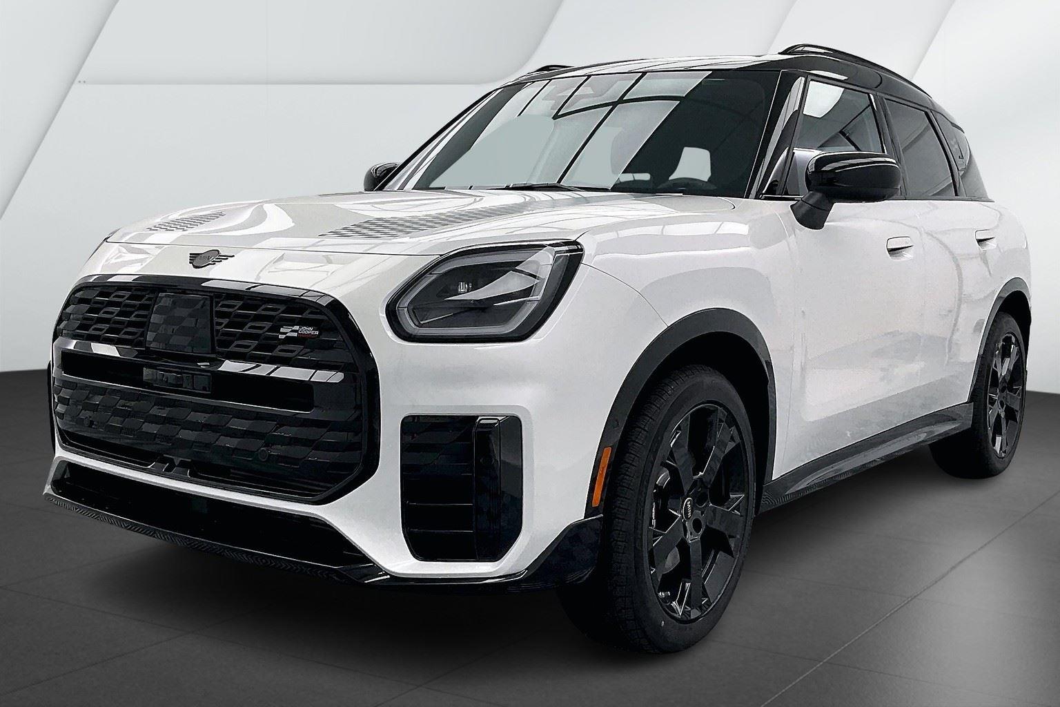 2026 MINI Countryman S's photo