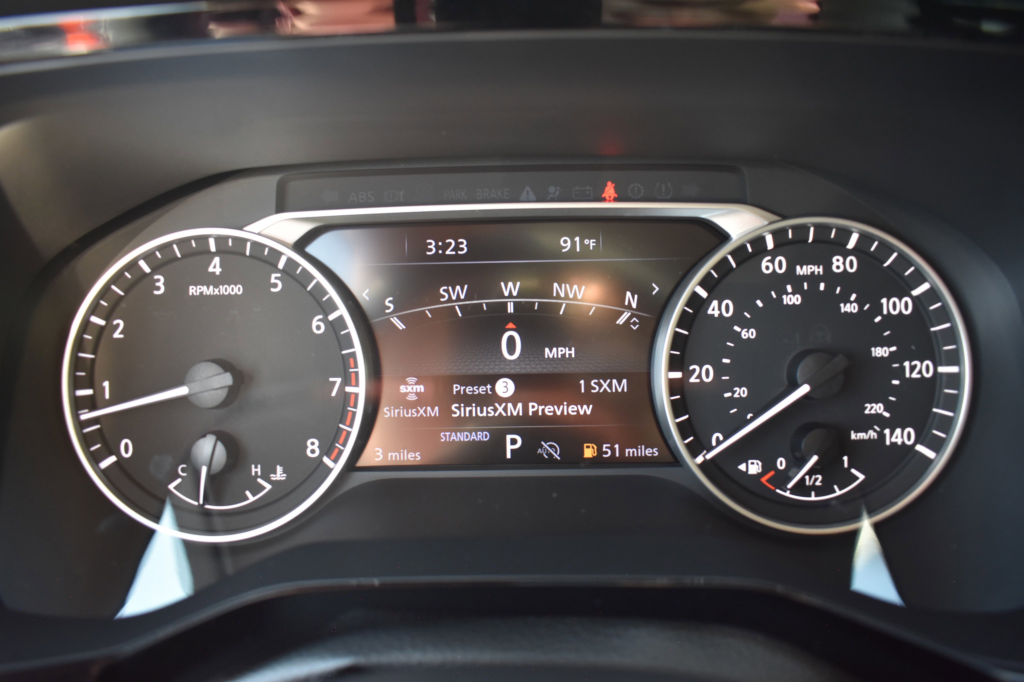 2025 Nissan Pathfinder SL photo 13