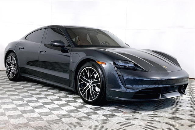 2020 Porsche Taycan Turbo photo 7