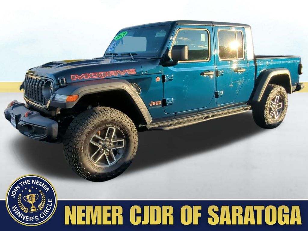 2025 Jeep Gladiator Mojave's photo